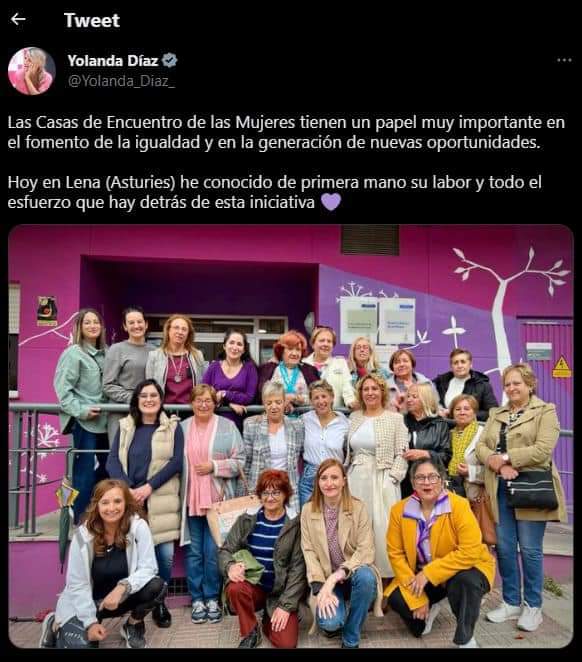 La vicepresidenta Yolanda Díaz pone la Casa d´Alcuentru de La Pola como ejemplo de igualdad